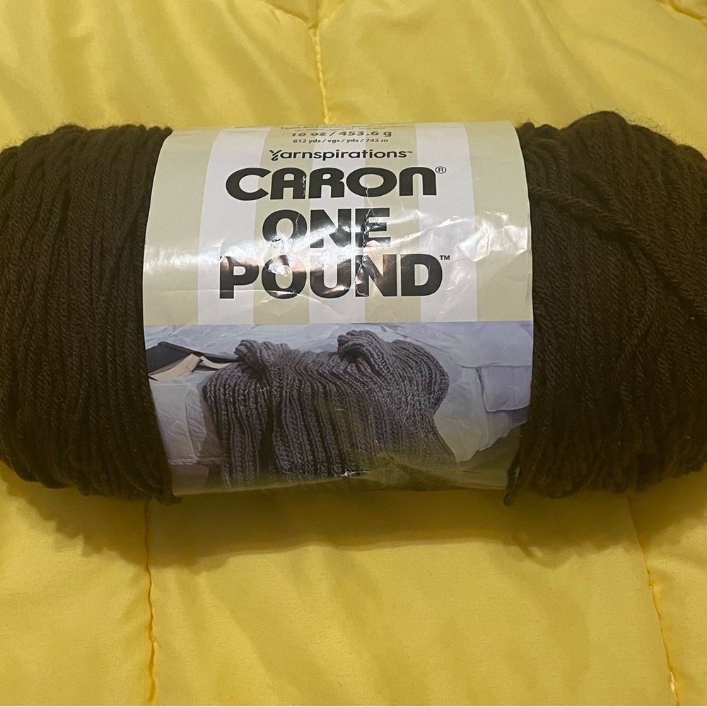 Carbon One Pound Yarn - Espresso Brown